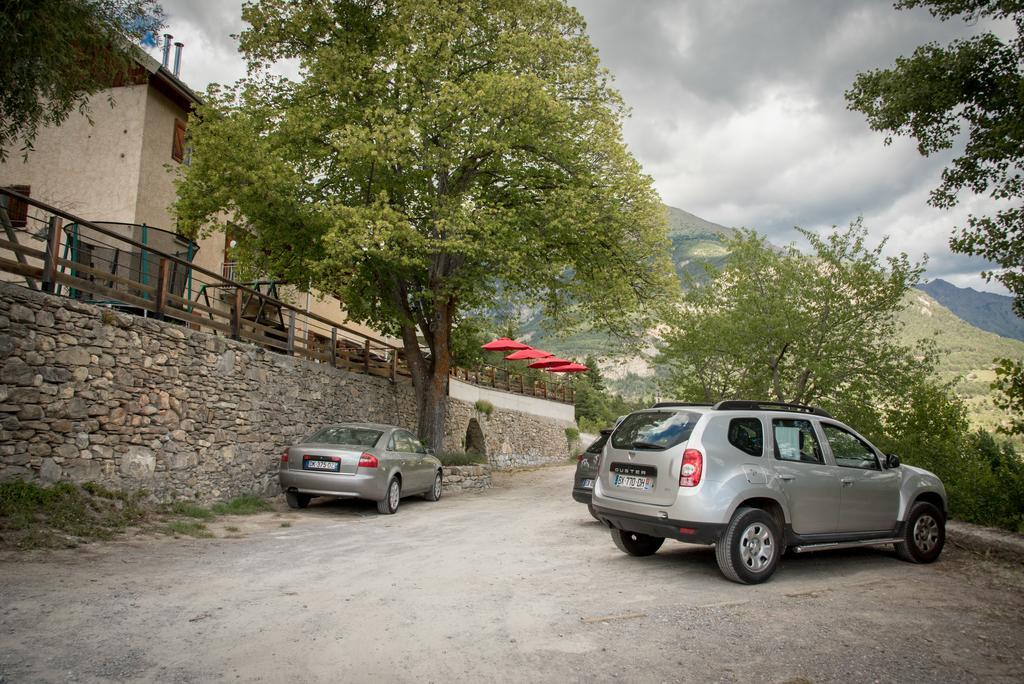 Chalet Les Moineaux Chambres D'Hotes Jausiers Buitenkant foto