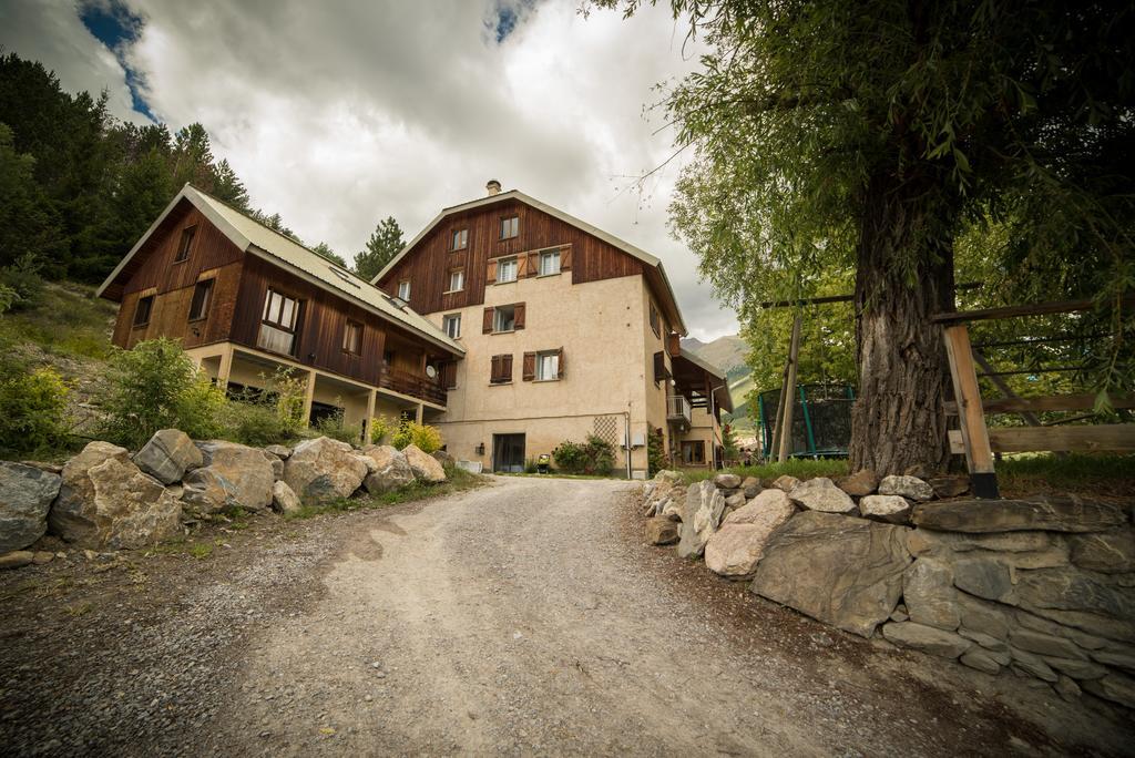 Chalet Les Moineaux Chambres D'Hotes Jausiers Buitenkant foto